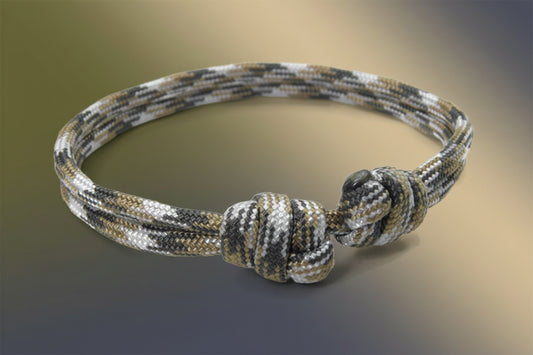 Paracord Surfer Armband-verstellbar-Maritimes Armband-Front Rage Camo