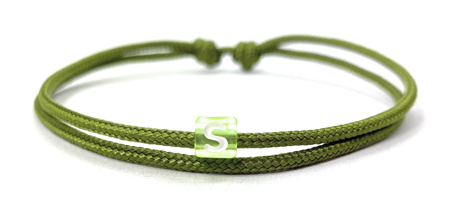 Freundschaftsarmband mit Buchstabe, Surfer Buchstaben Armband, Verstellbar, Green Pepper