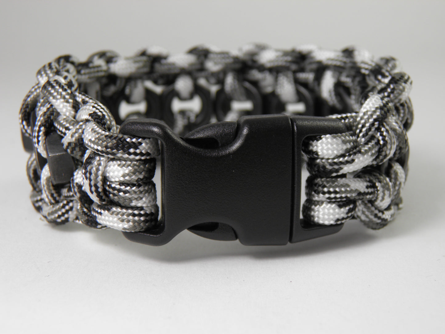 Paracord Armband-mit Edelstahl Sechskantmuttern-Männer Armband-Biker-Harmonie